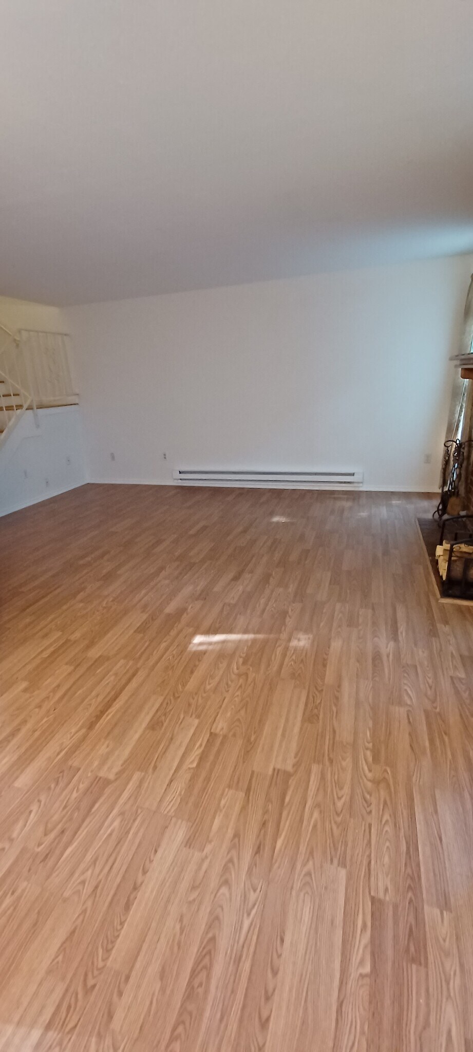Living roomliving room/stairs - 29640 SW Volley St