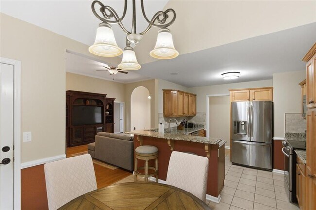 Building Photo - 4290 McClanes Ct