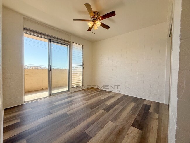 Building Photo - 1408 Liliha St