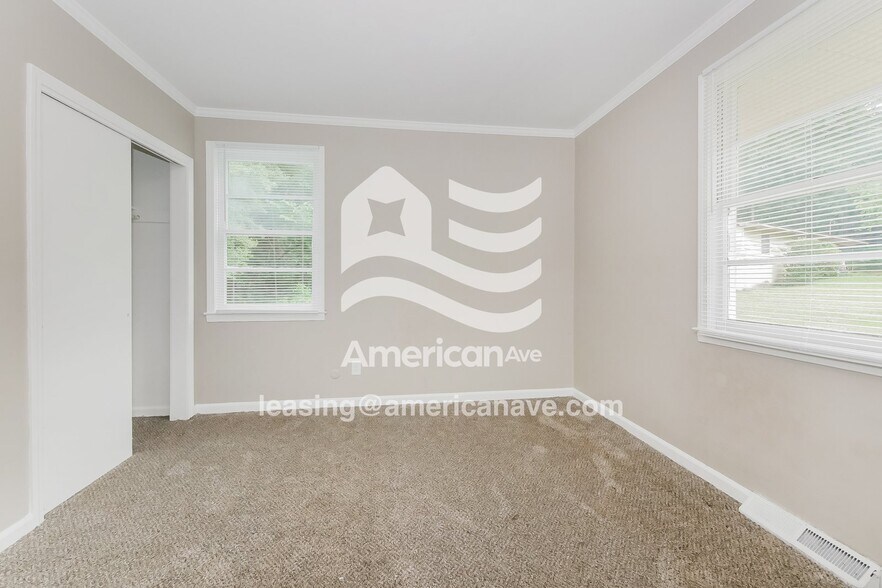 Building Photo - 133 Ann Pl