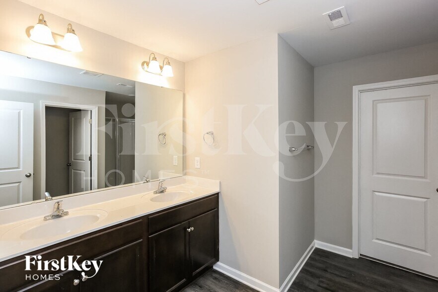 Building Photo - 9408 Coddle Ct NW
