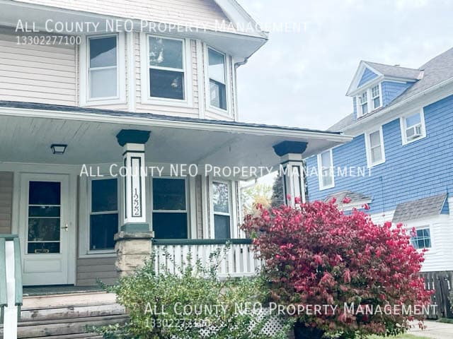 Building Photo - 1222 W Clifton Blvd