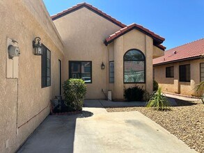 Building Photo - Spacious 2 Bedroom Home in Desirable Jess Ranch Community