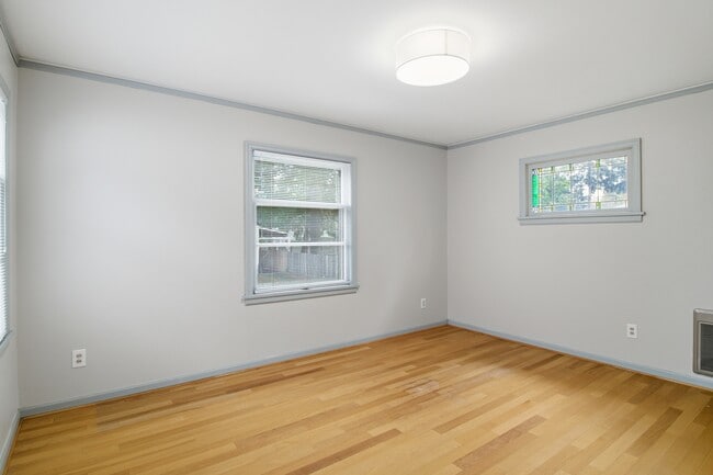 Building Photo - 8131 Veterans Dr SW