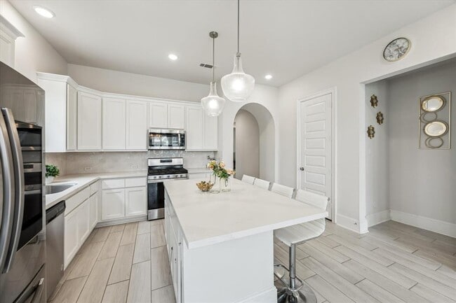 Building Photo - 7014 Anacua Berry Circle