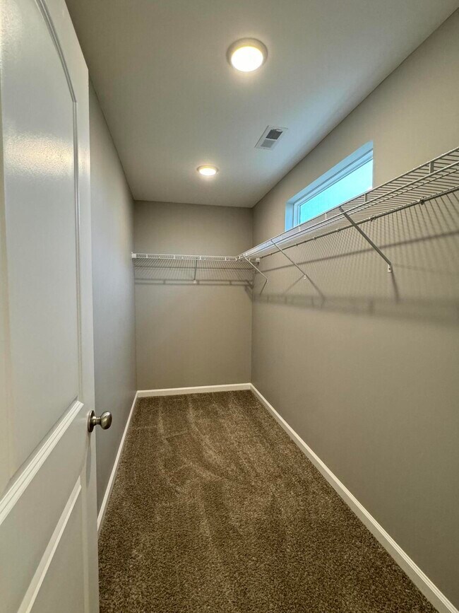 Building Photo - 145 Candy Apple Ln