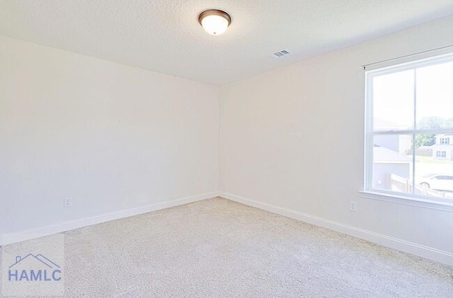 Building Photo - 991 Meloney Dr