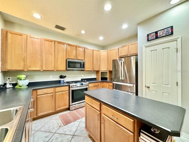 Building Photo - 16934 Melissa Ann Dr