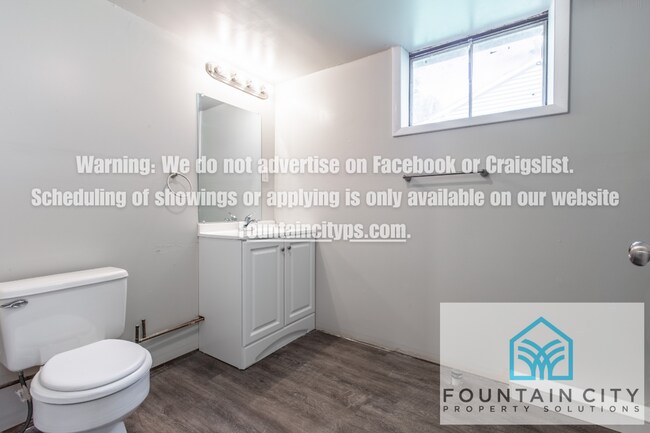 Building Photo - 1808 N Kiger Rd