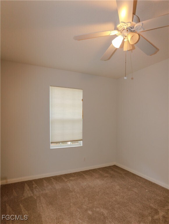 Building Photo - 5701 Cove Cir