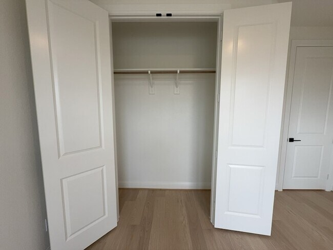 Building Photo - 2463 Bussey Dr