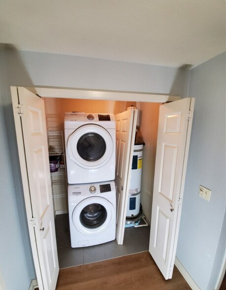 Building Photo - 13413 97th Ave E