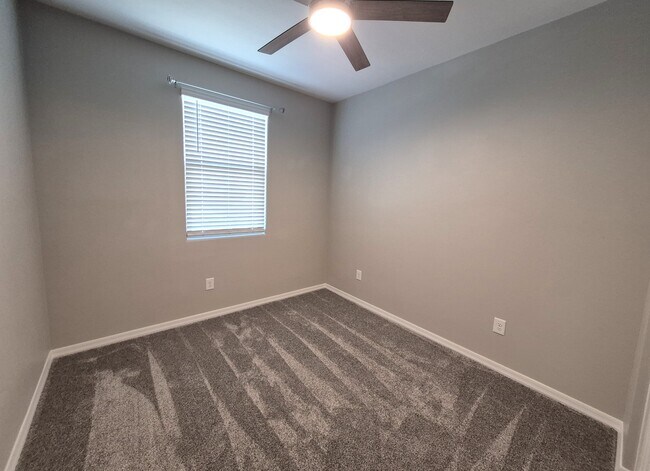 Building Photo - 7742 S Long Pond Walk Way