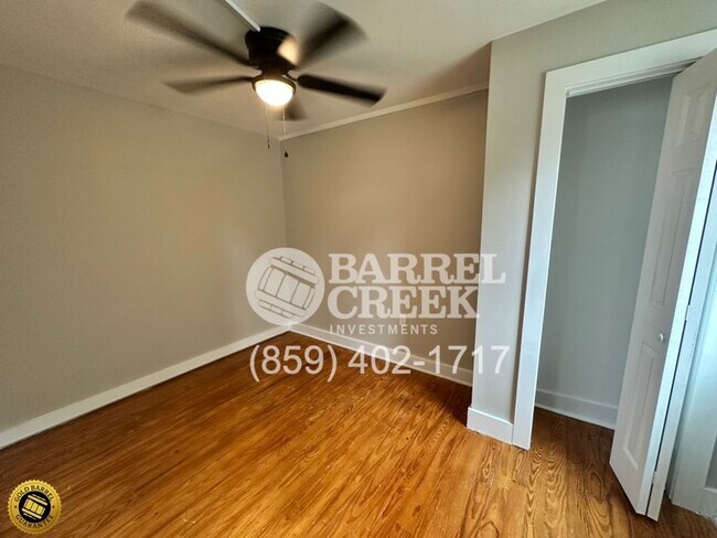 Building Photo - 426-428 Smith