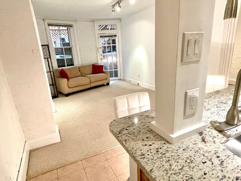 Living Room - 1702 P St NW