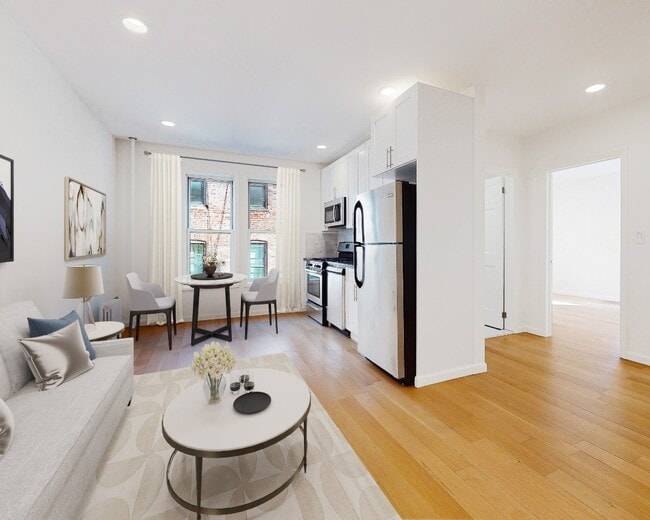 Building Photo - 103 Thayer St
