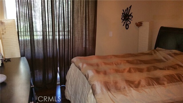 Building Photo - 22681 Oak Grove Dr