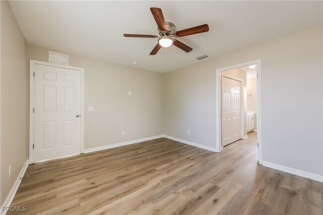 Building Photo - 2910 36th St SW