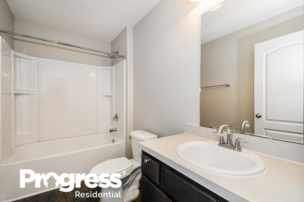 Building Photo - 2278 Pebble Point Dr