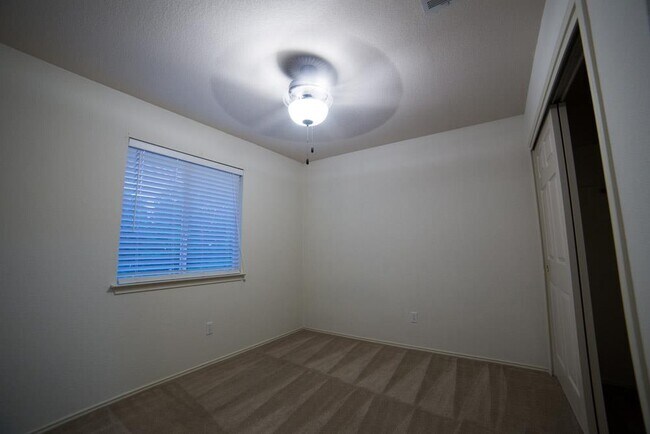 Building Photo - 3109 Sauls Dr
