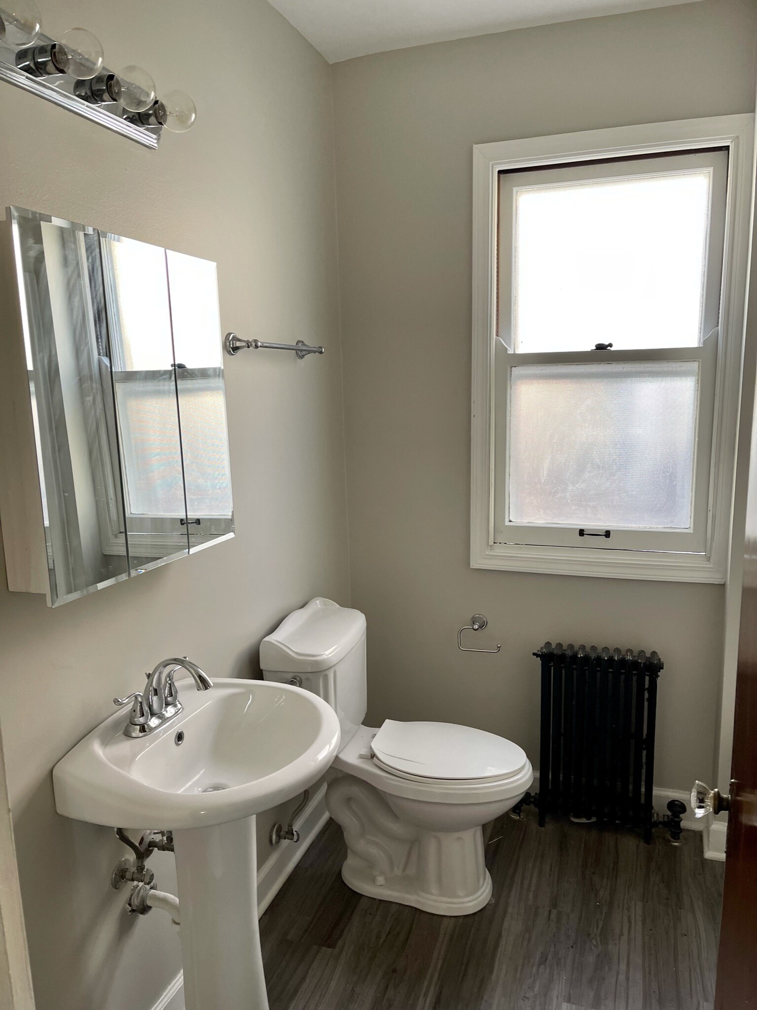 Bathroom - 1630 Oak Park Ave