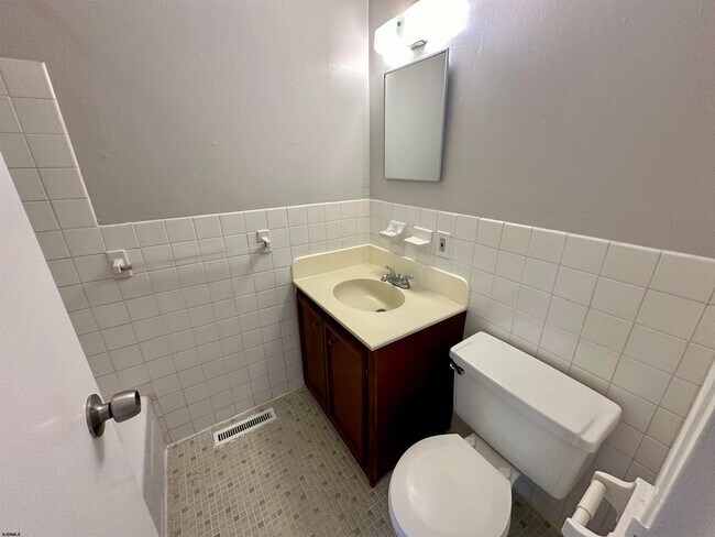 Building Photo - 6086 Hoover Dr