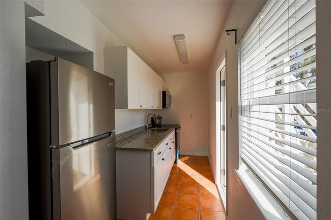 Building Photo - 115 145th Ave