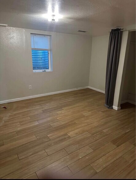 Building Photo - 4954 W 65th Ave