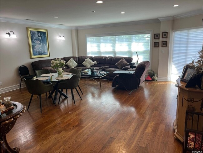 Building Photo - 260 Central Ave