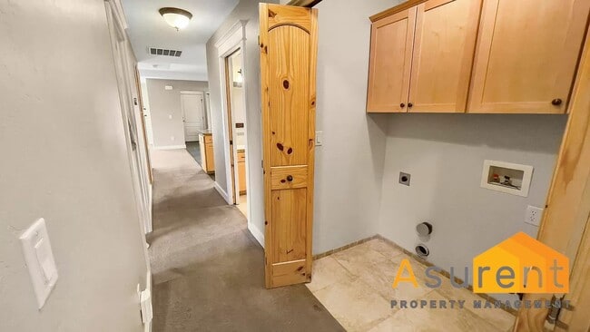 Building Photo - MOVE-IN SPECIAL: Half Off First Month's Rent w/ 18 Month Lease