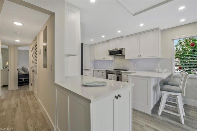 Building Photo - 354 Harbour Dr