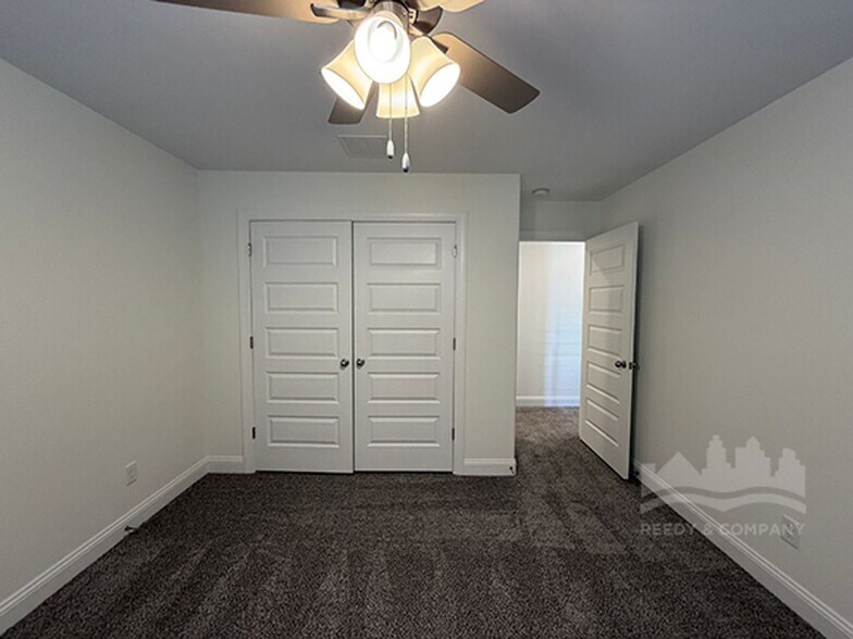 Building Photo - 10289 March Mdws Wy