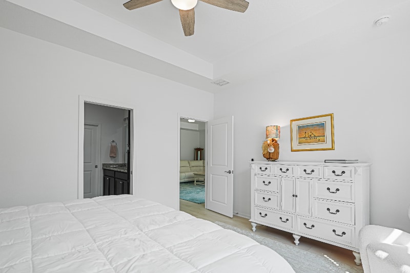 Building Photo - 9337 Cool Breeze Dr