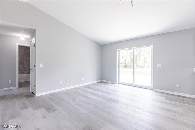 Building Photo - 2908 35th St W