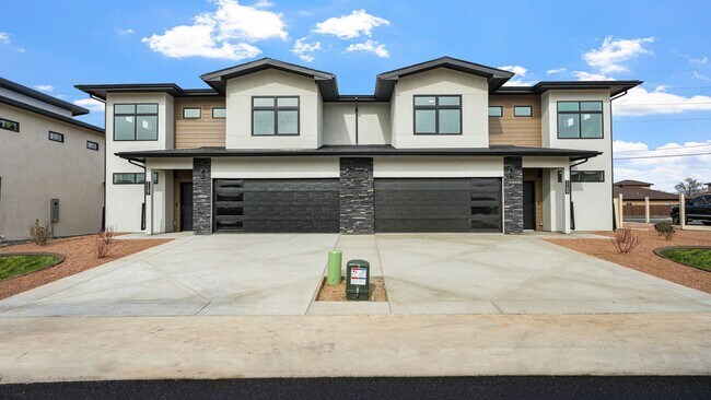 Building Photo - 1109 Mee Cyn Cir