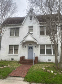 Building Photo - 1946 W Dallas St