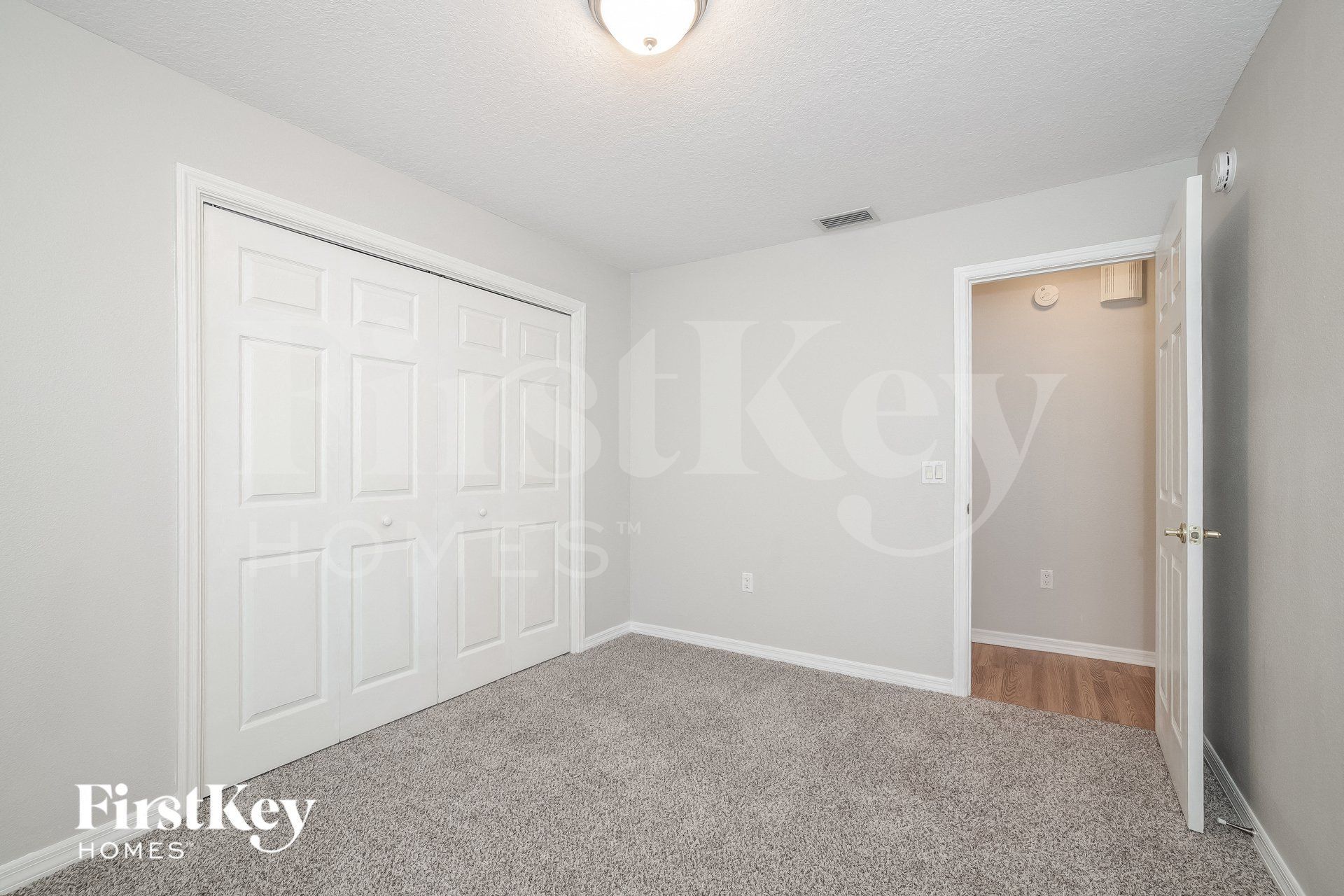 Building Photo - 4301 Larrys Lagoon