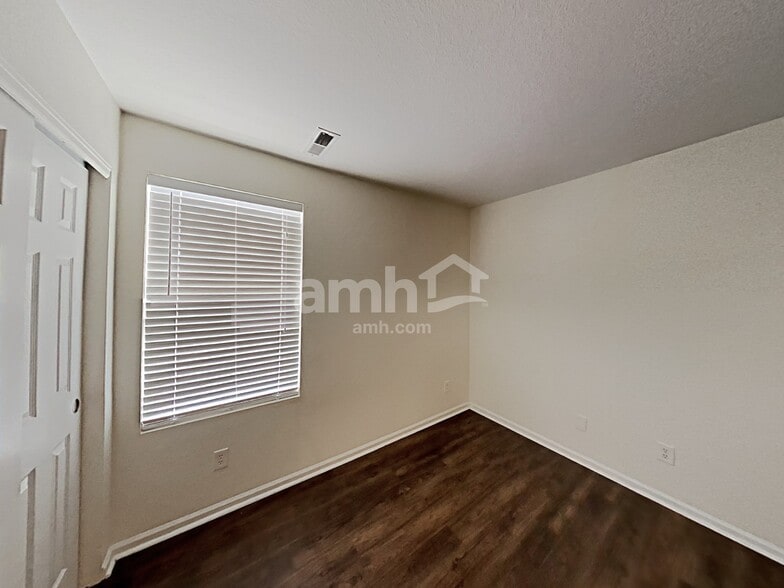 Building Photo - 20 Shenandoah Way