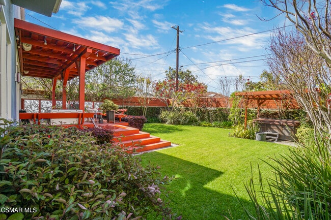 Building Photo - 3783 Stewart Ave