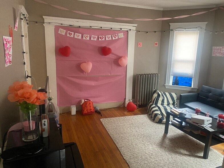 Building Photo - 29 Sunset Rd