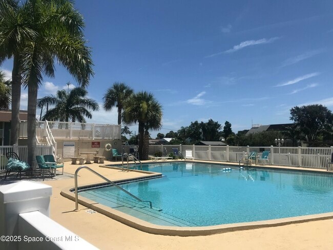Building Photo - 250 N Banana River Dr
