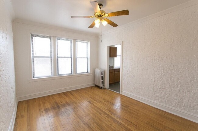 Floorplan - 5415 S. Woodlawn Avenue