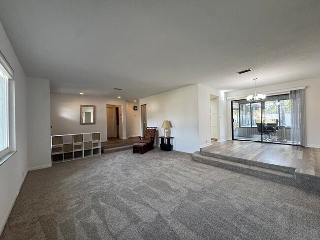 Building Photo - 3/2.5 in Oak Forest of Ormond Beach