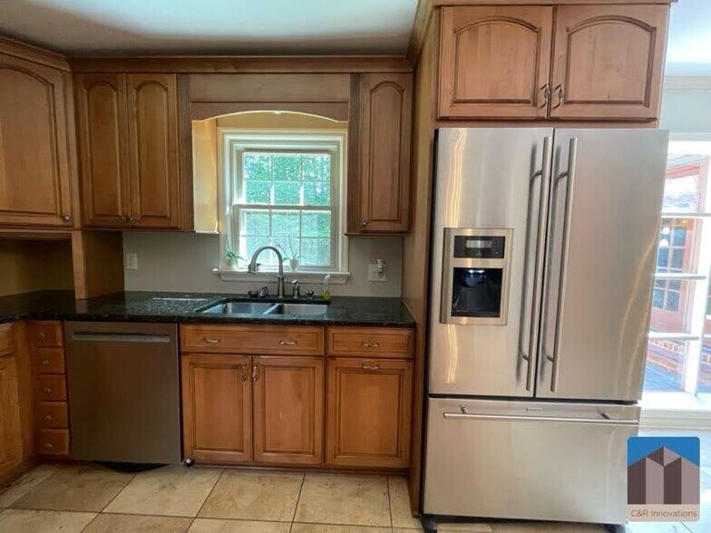 Building Photo - 6132 Millstone Run