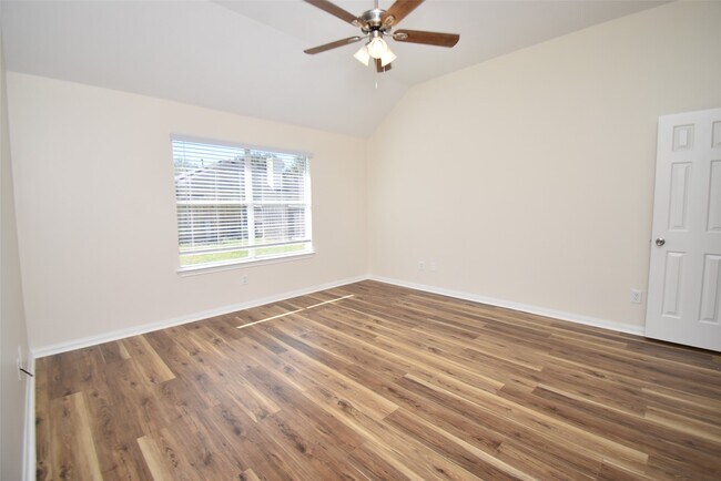 Building Photo - 2427 Teal Run Pl Dr