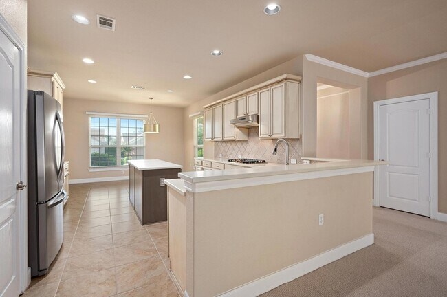 Building Photo - 216 Armstrong Dr