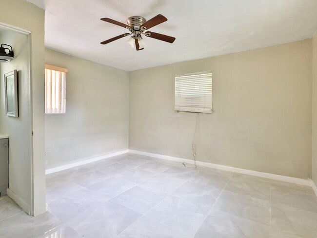 Building Photo - 47 NW 151st St