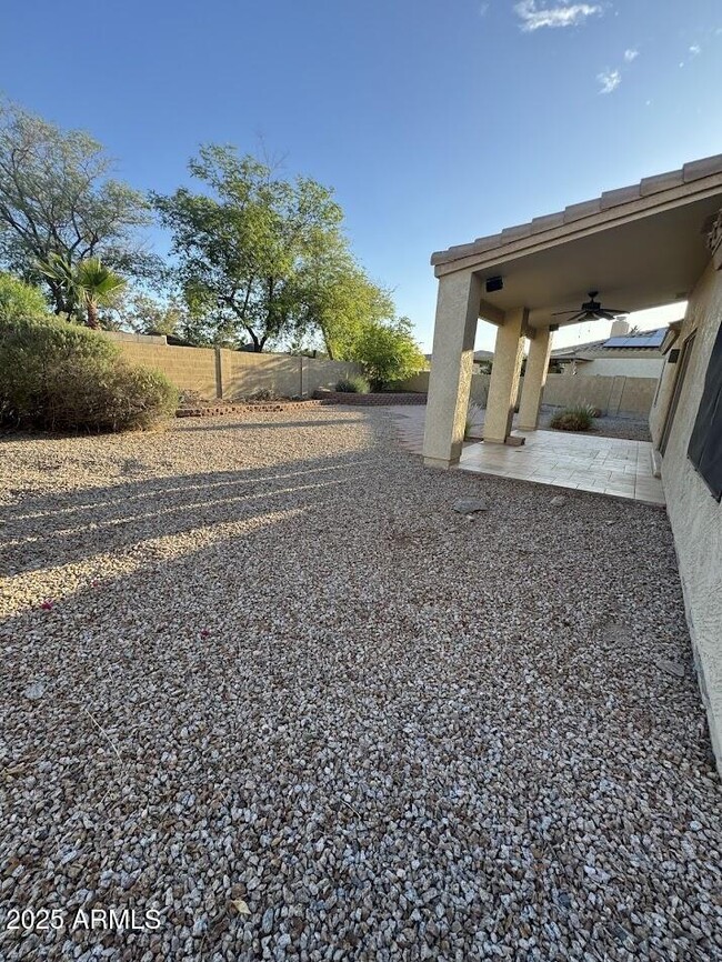 Building Photo - 17757 W Eagle Dr