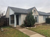Building Photo - 6076 Dooley Dr
