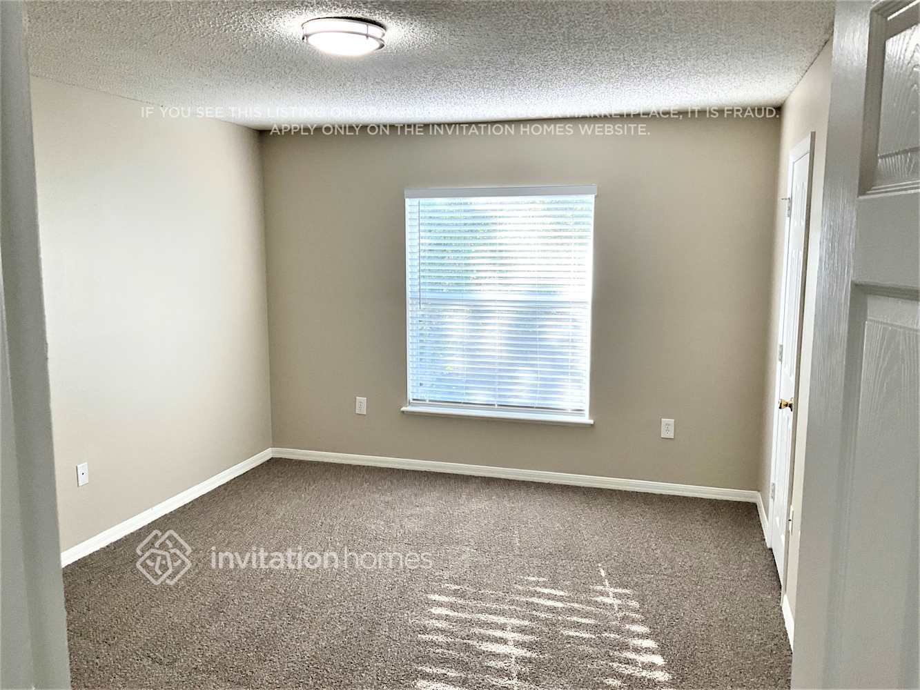 Building Photo - 1754 McFarlane Ave
